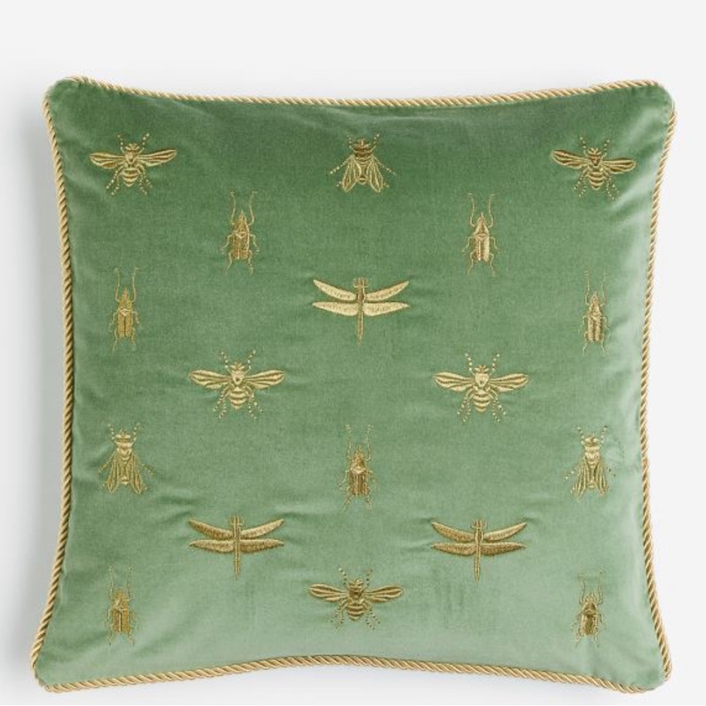 H&M cotton velvet green and gold 16x16 pillow covers 2 pieces
